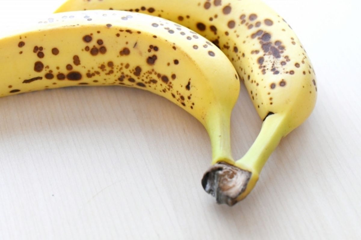離乳食に向いているバナナの見極め方を説明している