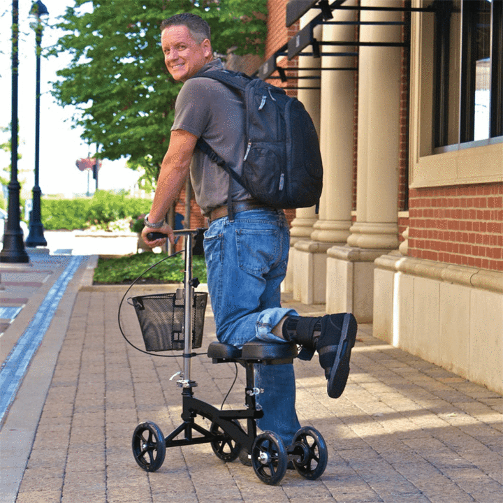 Medical leg scooter