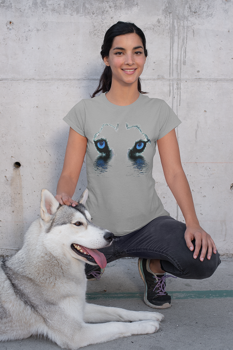 Husky eyes t- shirt