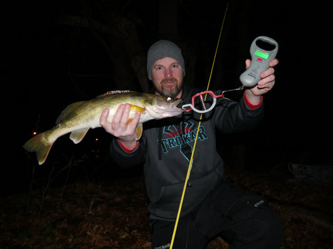 Want to catch big walleye at night? 3 Reasons why the iBobber can