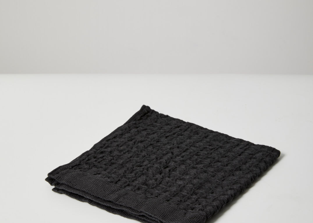 Lattice Linen Waffle Towel, Charcoal