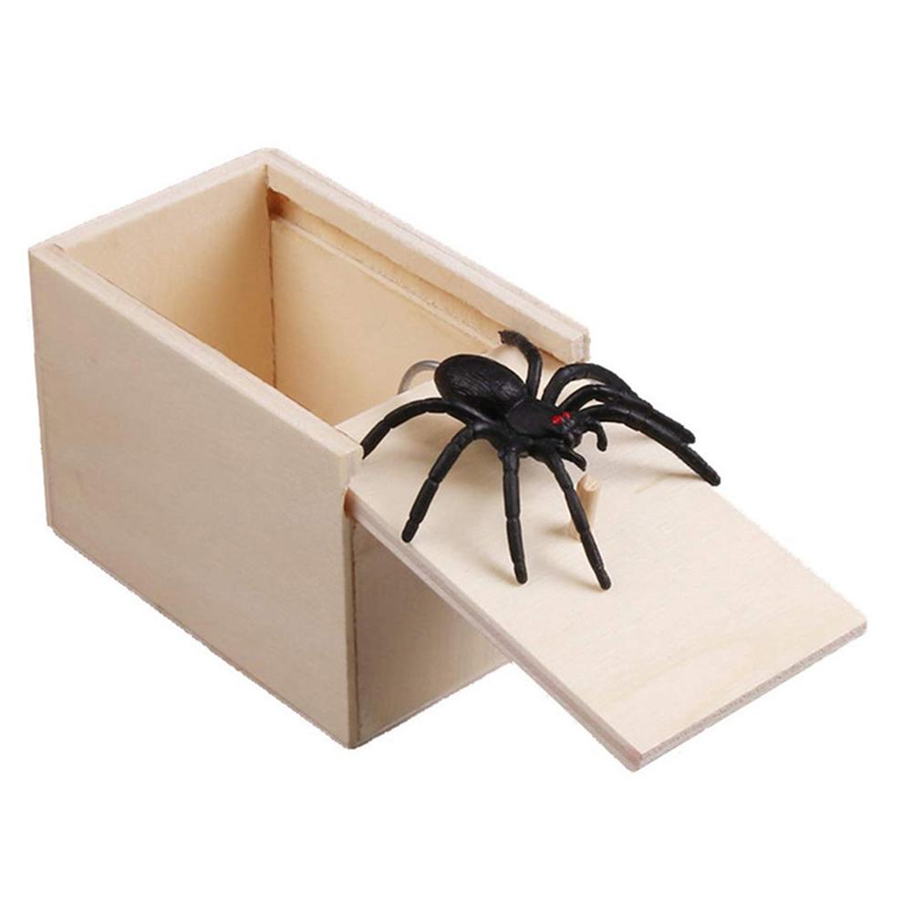 spider box prank