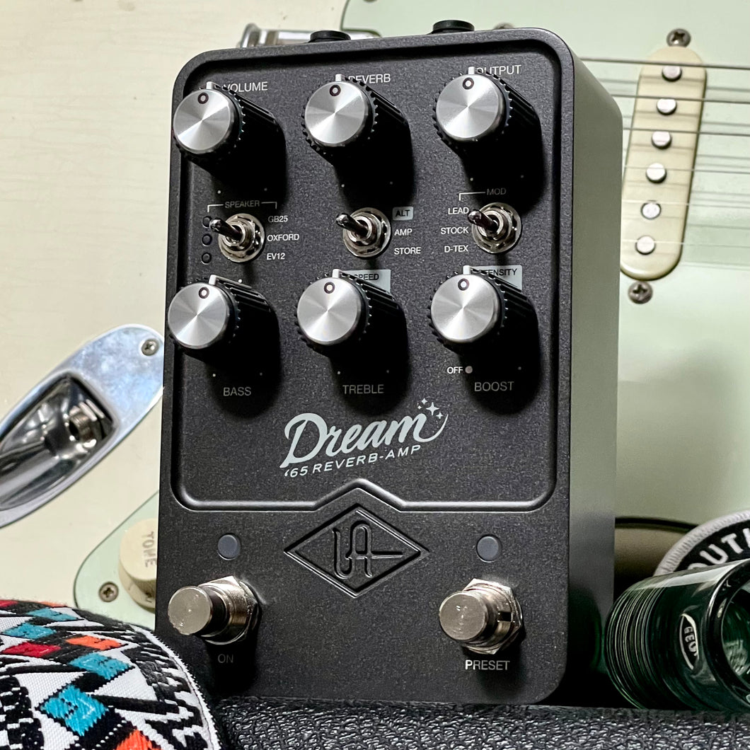 Universal Audio Dream 65 Amplifier Pedal – Southern Guitars