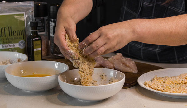 breading the chicken breast