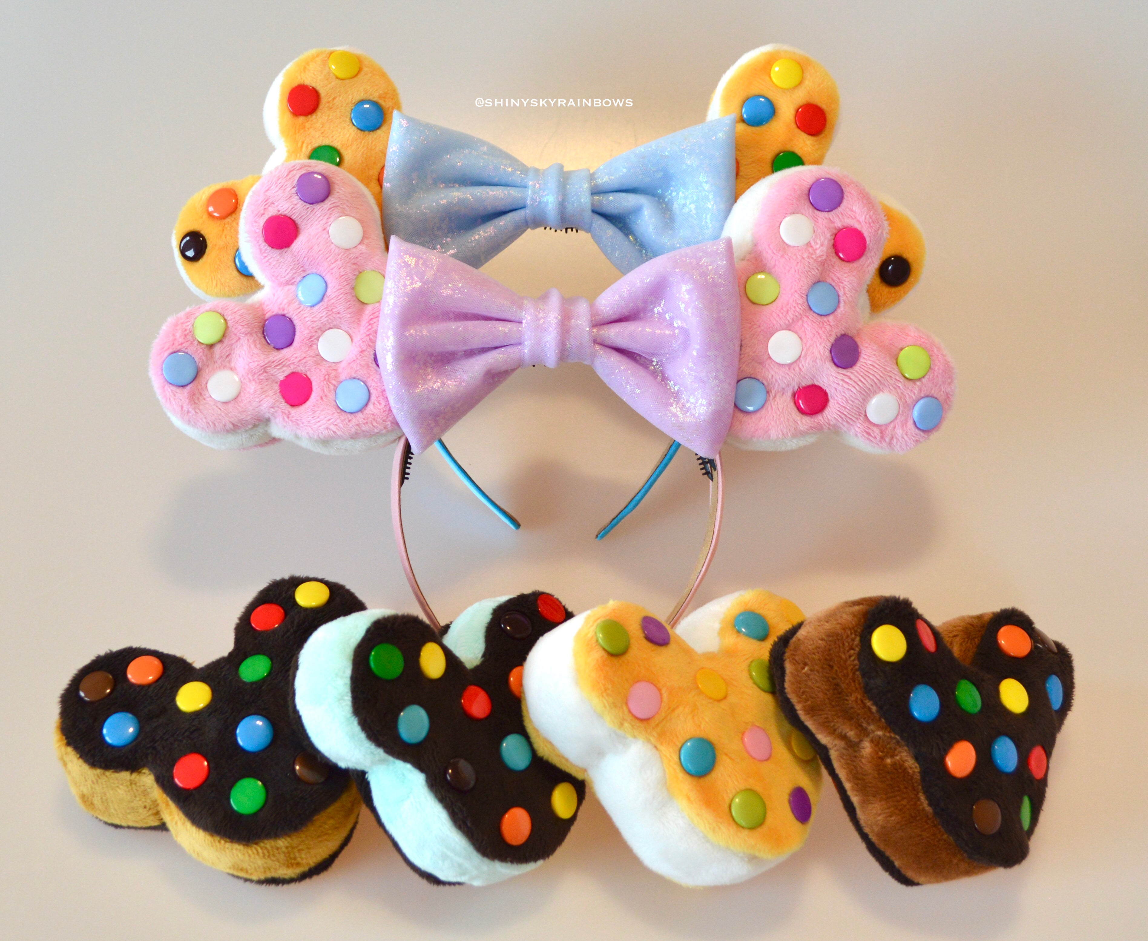 Please message us your choice of bow color after your purchase. 1 Mouse Shaped Cookie Ice Cream Sandwich Ears, Ice Cream Cookie Ears