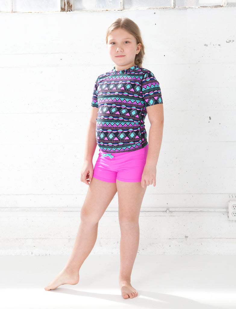 GIRLS RASHGUARD TANKINI SET W/SHORTS – Jill Yoga