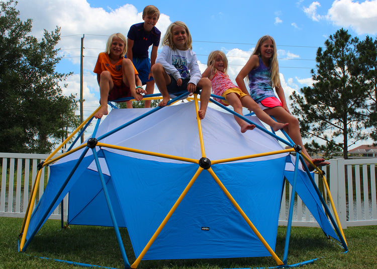 Several kids on a Zupapa dome climber