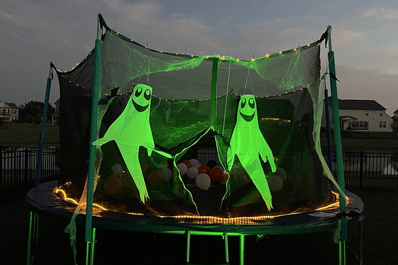 Plan A Summer Movie Night with Your Trampoline