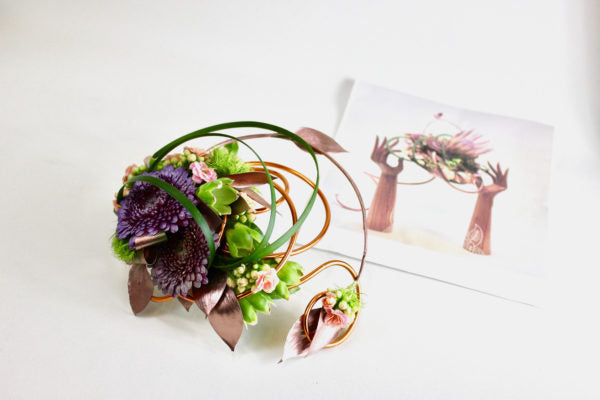 Contemporary Bouquet | Oasis Floral Products