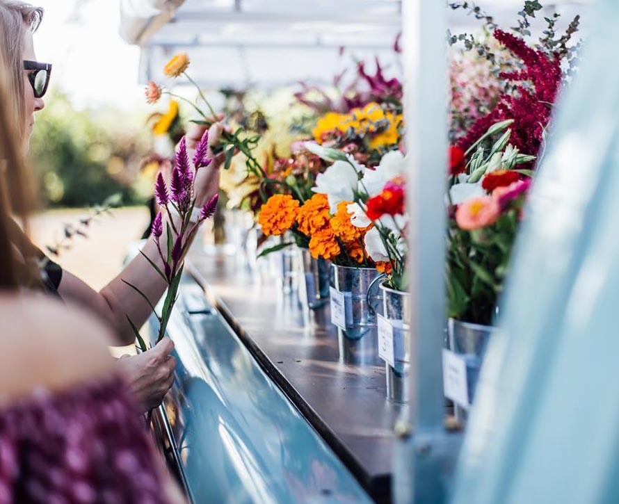 Flower trucks | Oasis Floral Products