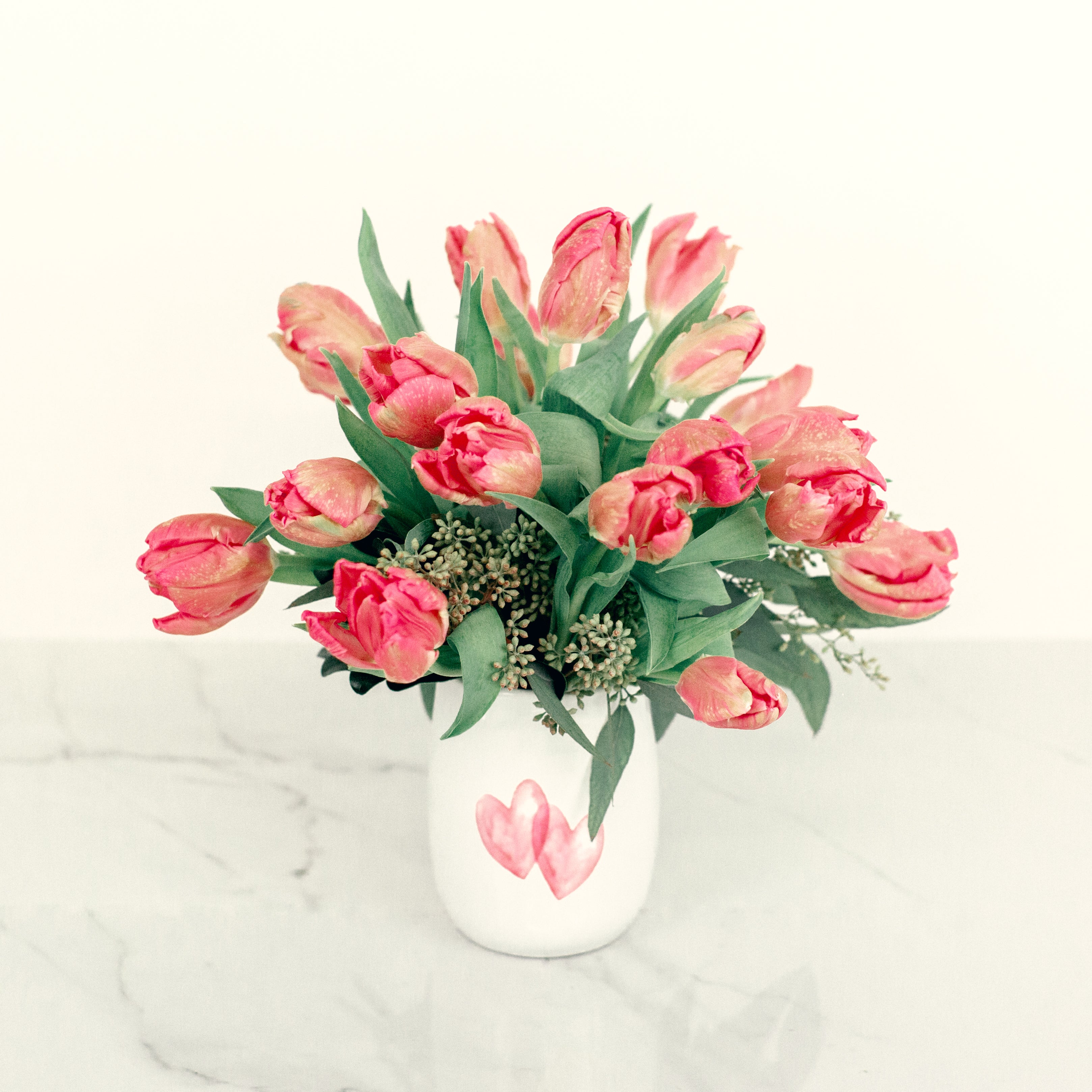 A Foolproof, Flower Arranging Trick - How to Decorate