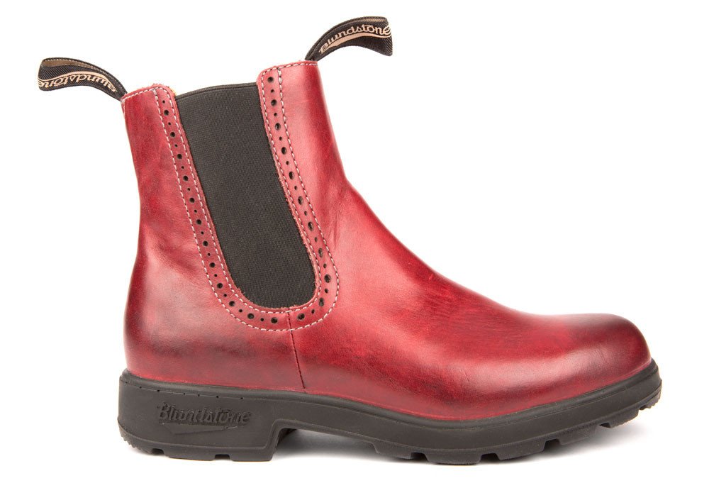 blundstone 1443 burgundy rub