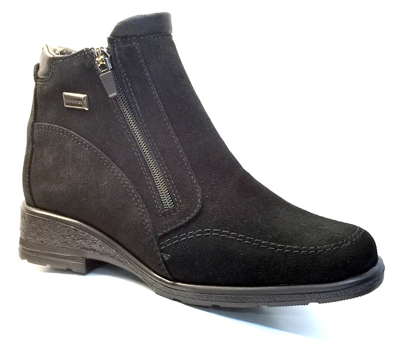 wide width ankle boots canada