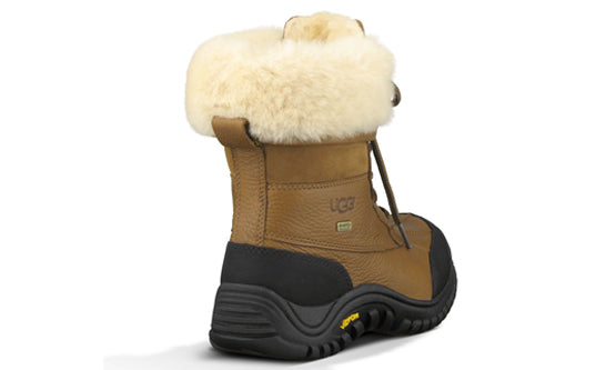 محدود لا تفعل غزو ugg adirondack ii 