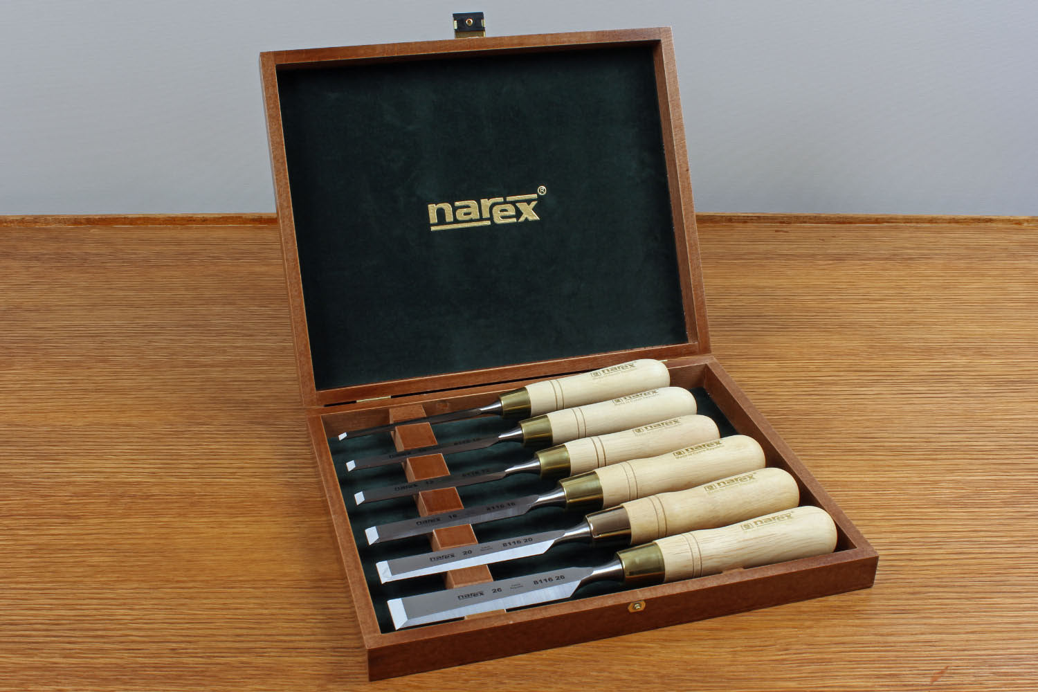 Narex Wood Line Plus Premium Polished Bevel Edge 6 Piece 