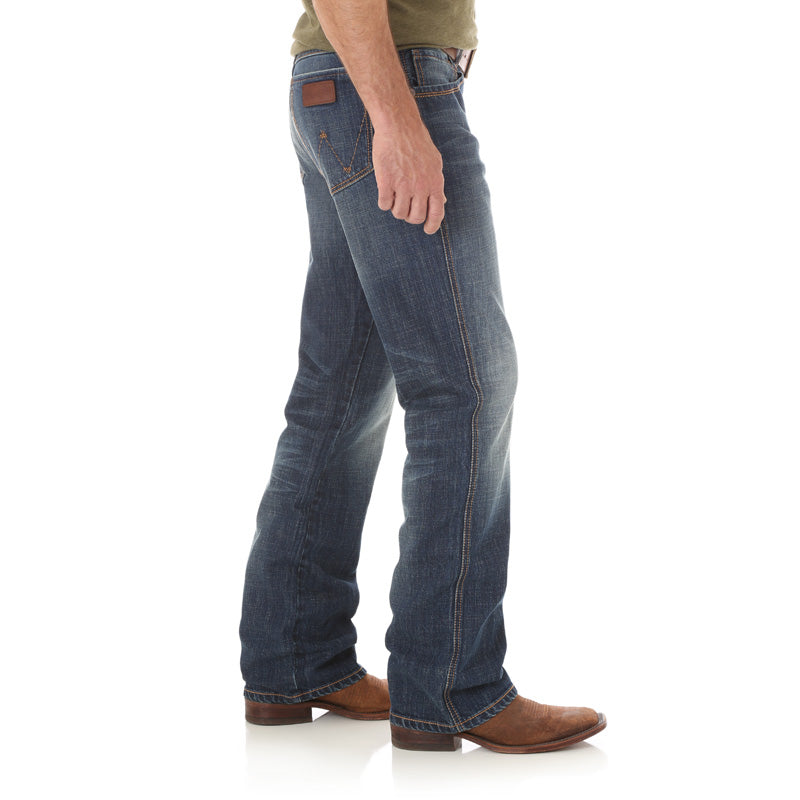 935NAV / Men's Wrangler® Boot Cut Slim Fit Jean – Bucksworth