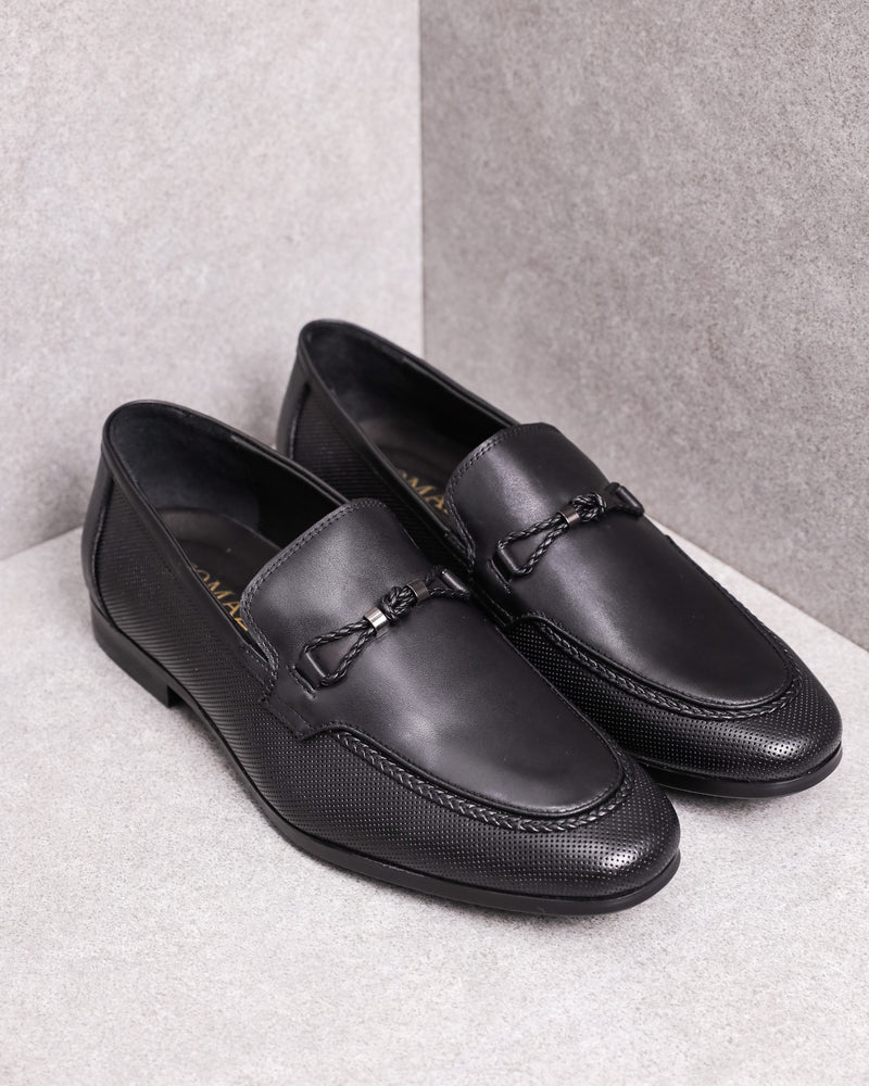 Buckle Loafers – TOMAZ