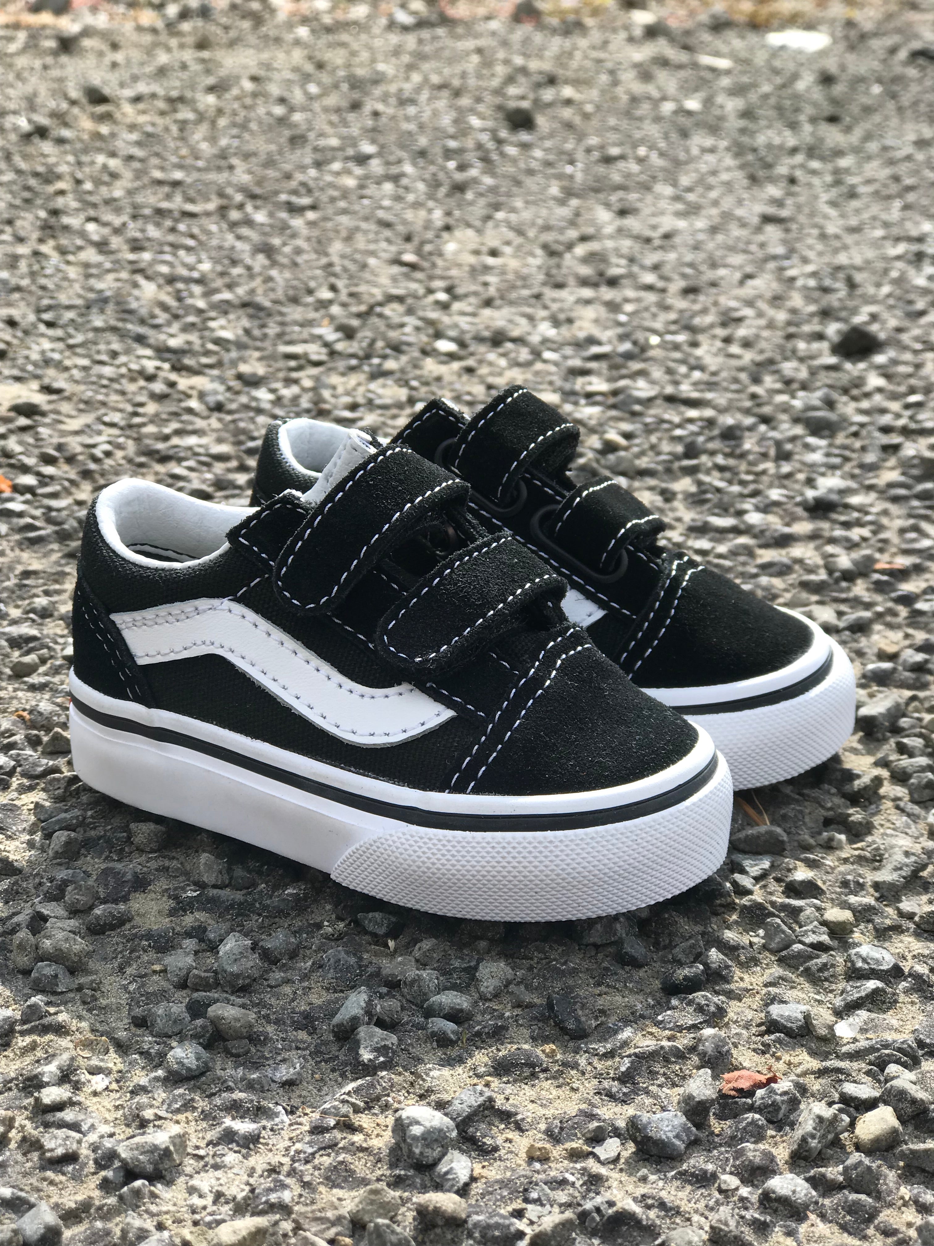 toddler vans with velcro