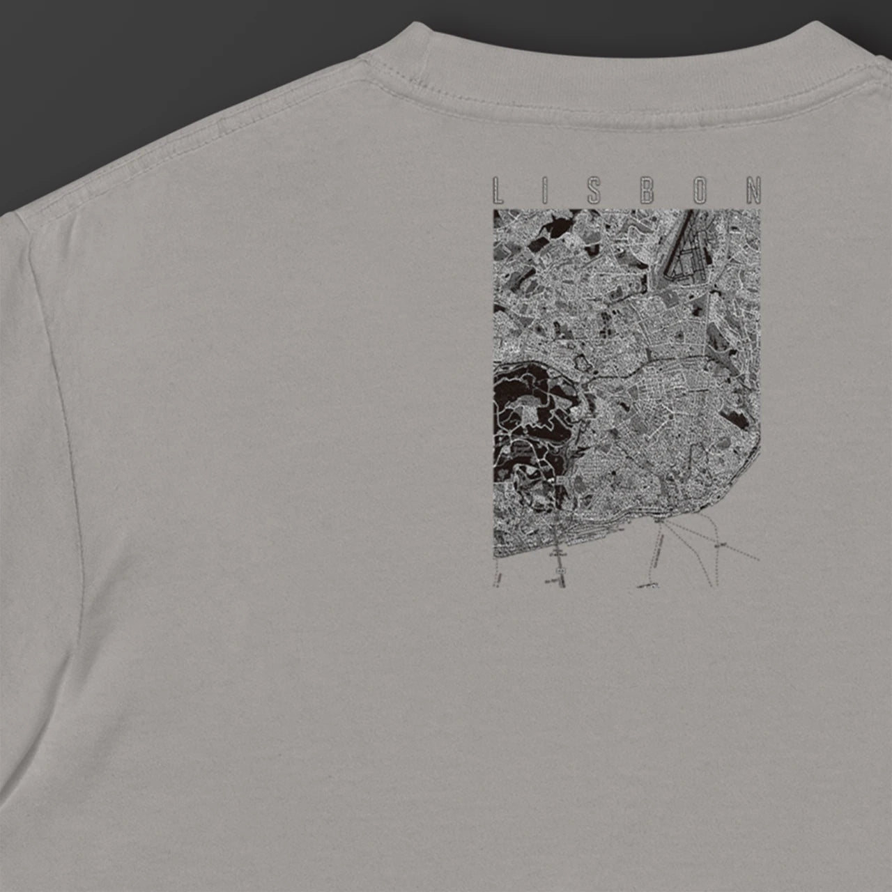 【リスボン】Map World ハイクオリティTシャツ