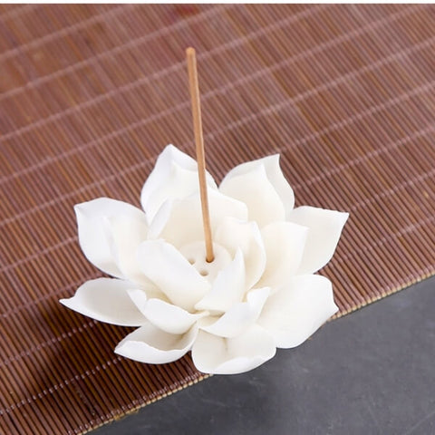 Incensário Flor de lotus em ceramica