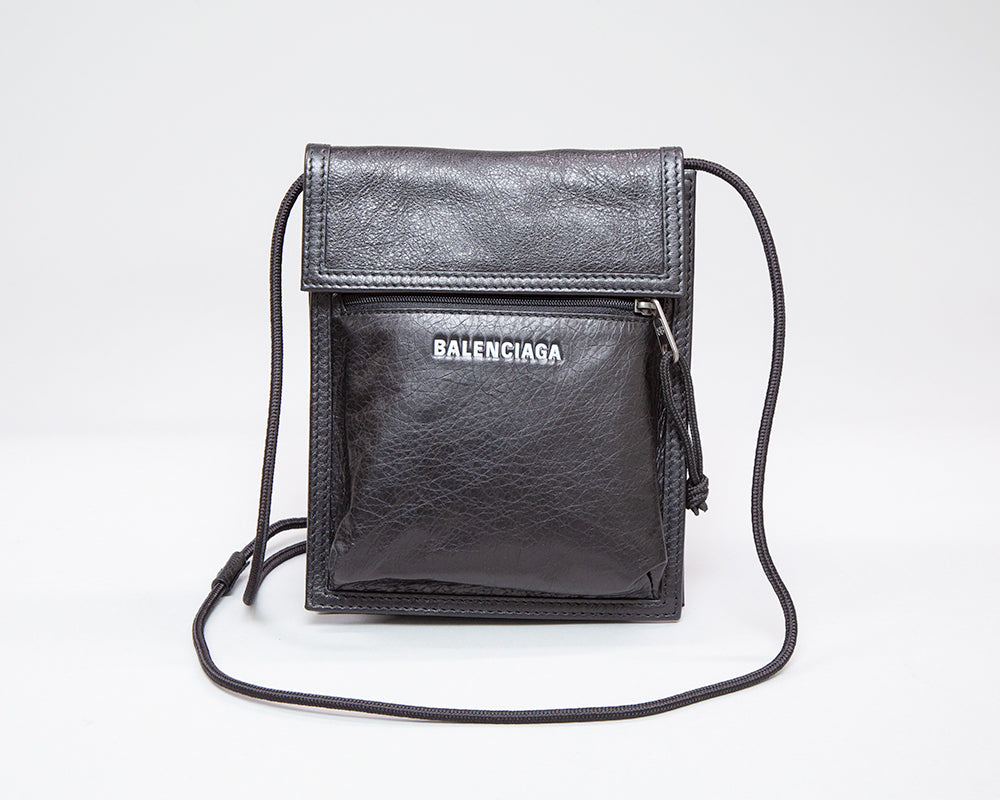 balenciaga explorer pouch