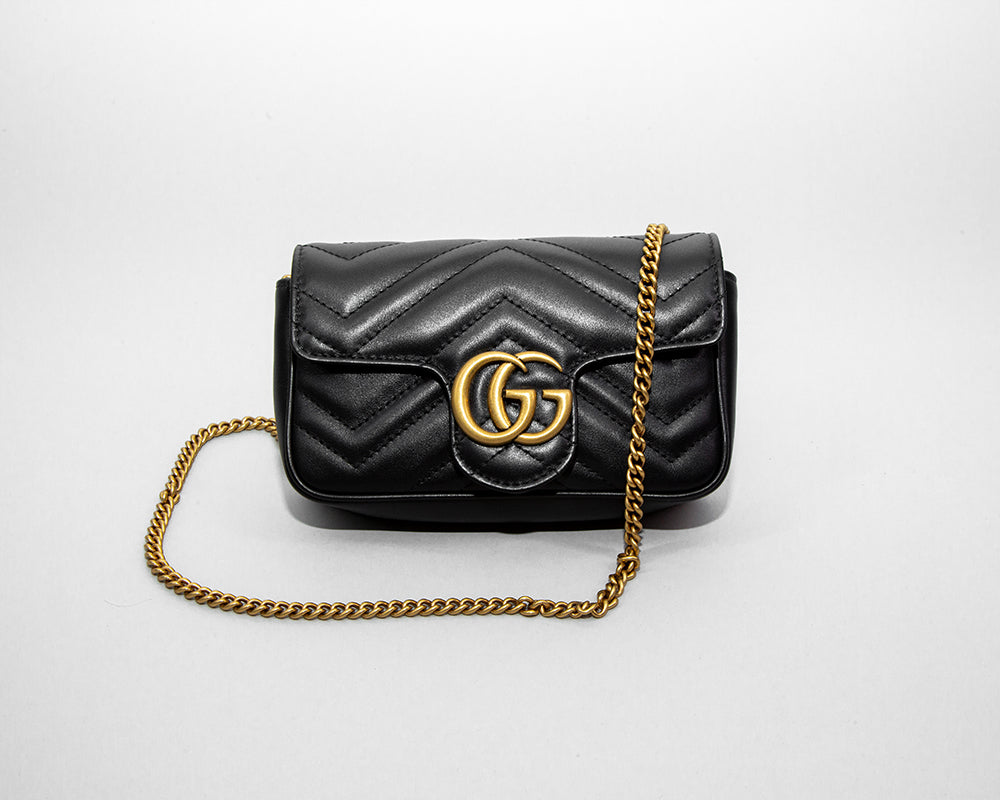 gucci gg marmont matelasse leather super mini bag