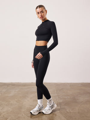 EMBLEM YOGA PANTS - BLACK – The Couture Club