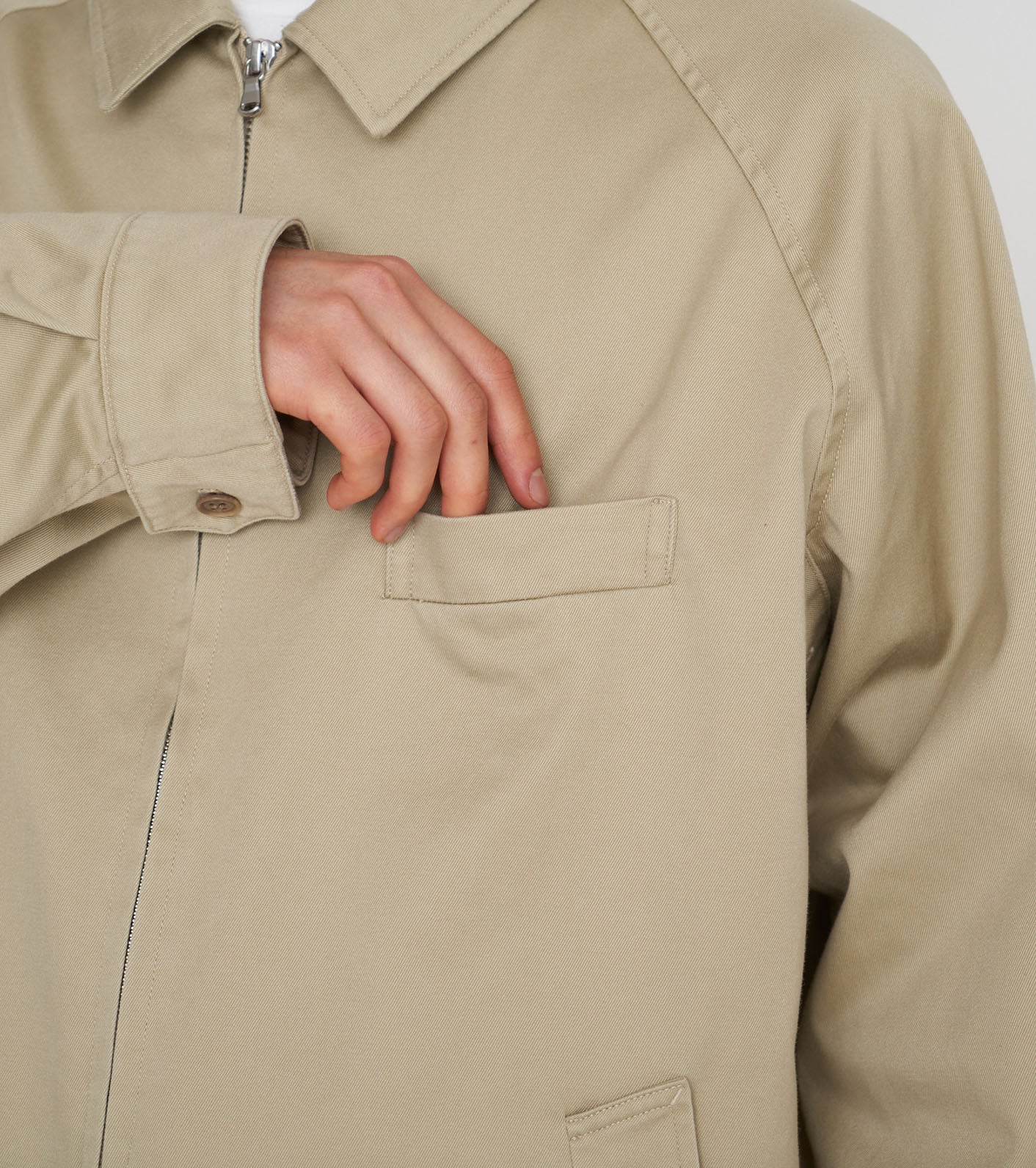 GORE-TEX INFINIUM Chino Crew Jacket – nanamica NEW YORK