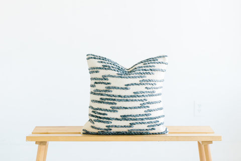 How To Stuff A Throw Pillow Cover : 7 Secrets