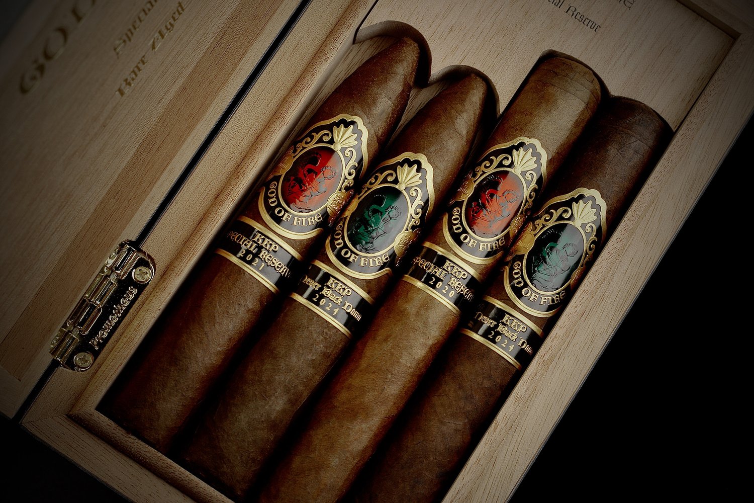 God of Fire KKP Never Back Down” Special Reserve Assortment  - 4 count (Black)