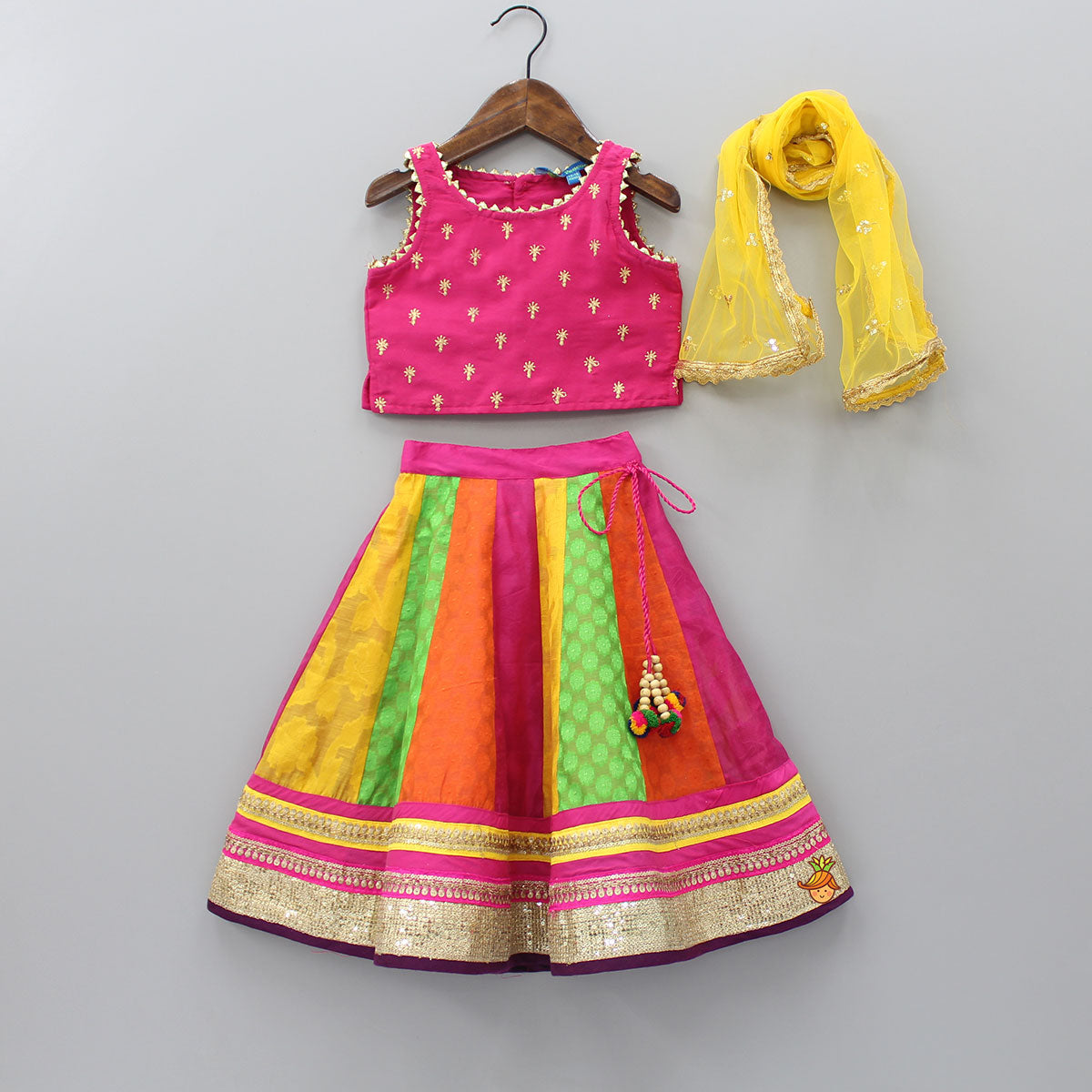 ethnic dress for baby girl