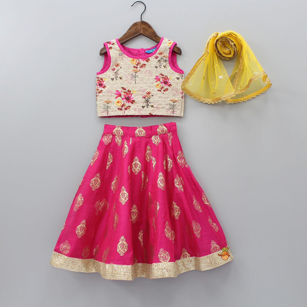 ethnic wear for one year baby girl