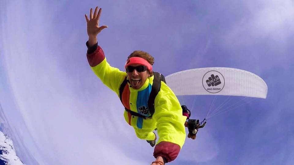 David Laffargue parachute jump