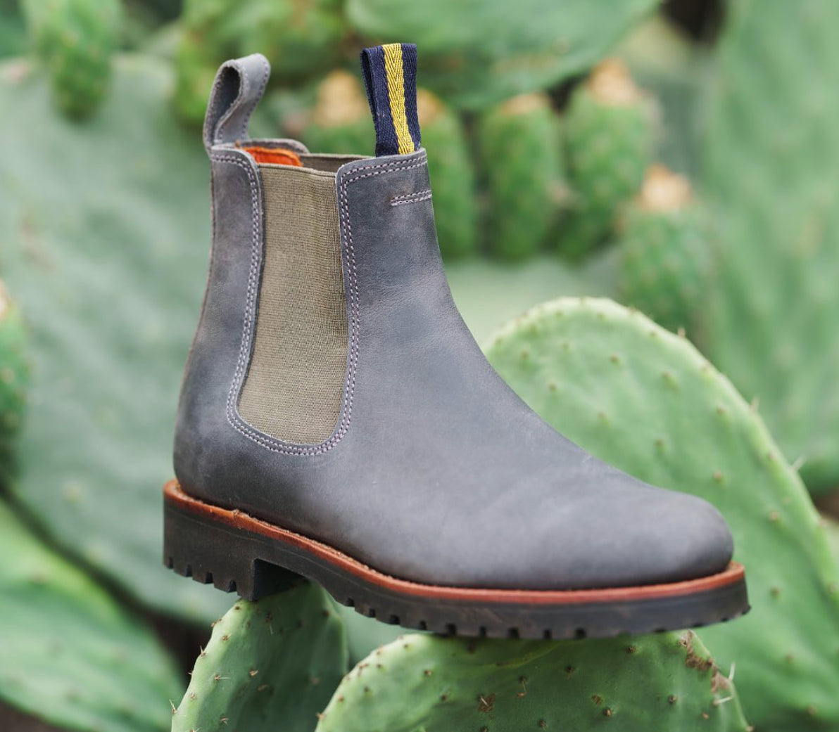 womens chelsea boots with coloured elastic