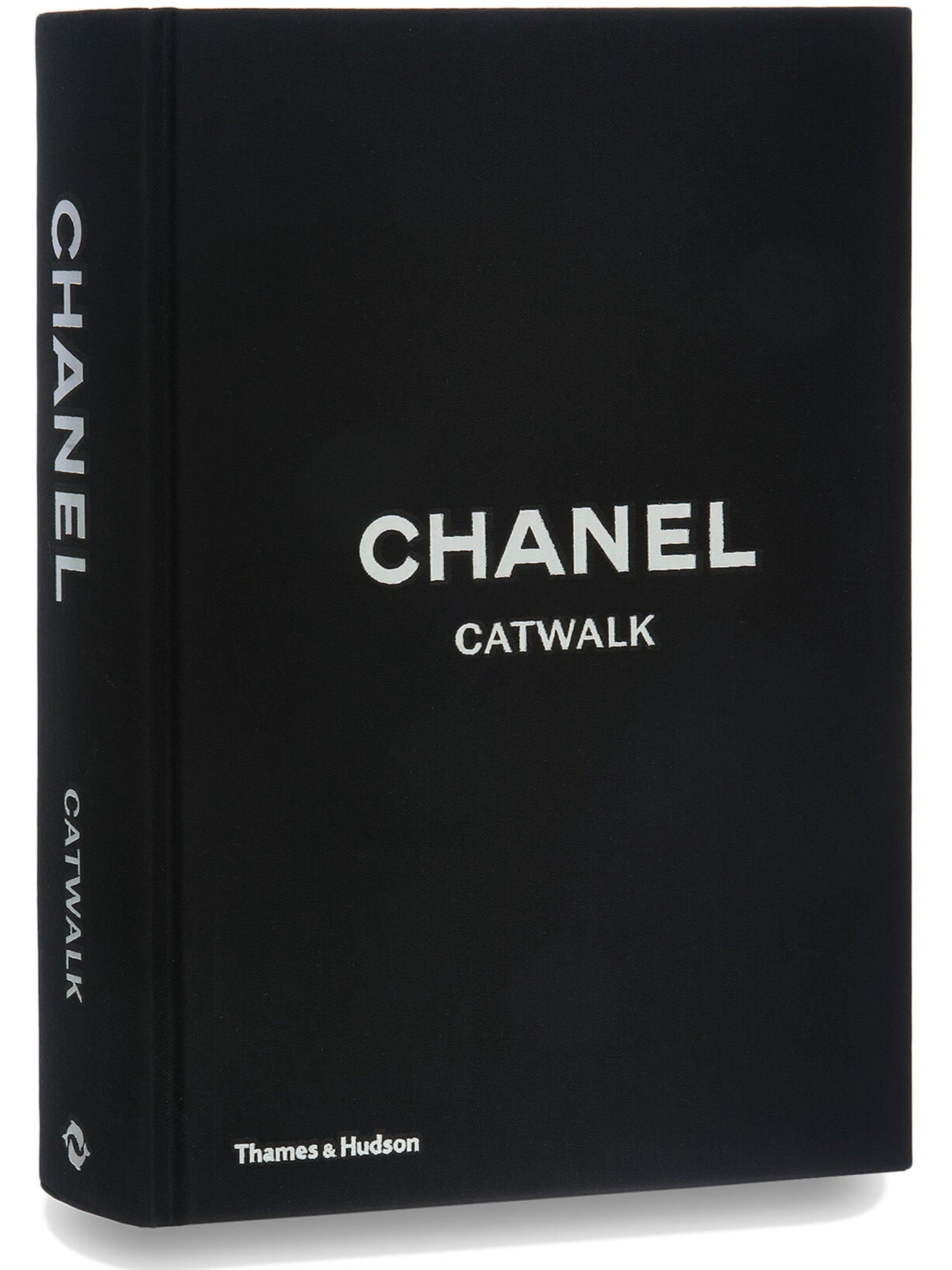 Chanel Catwalk Book – Chic Interiors