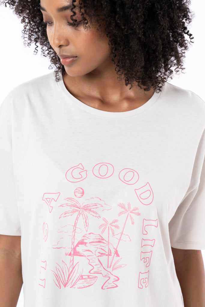 Refinery Stores | Shop Women's Tops, Tees & More at Refinery