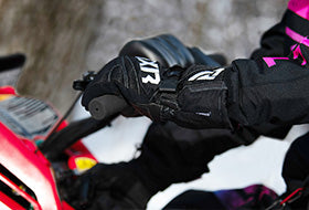 Action Photography: Youth Helix Race Glove performing IRL 2