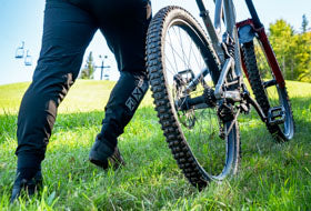 Action Photography: Men's Helium MTB Pant performing IRL 7