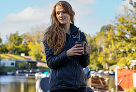 Action Photography: Women's Expedition Lite Jacket performing IRL 4