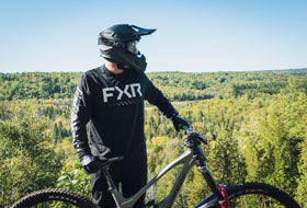 Action Photography: Men's Helium Tech Longsleeve Jersey performing IRL 4