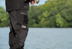 Action Photography: Men's Vapor Pro Insulated Bib Pant performing IRL 7