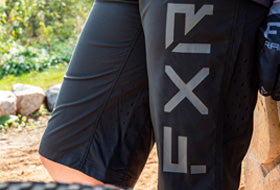 Action Photography: Women's Revo MTB Short performing IRL 9