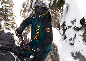 Action Photography: Men's Recruit Lite Monosuit performing IRL 1