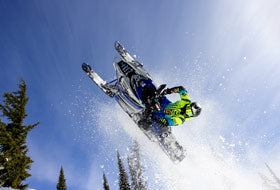 Action Photography: Men's Helium Lite Monosuit performing IRL 10