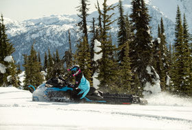 Action Photography: Women's Maverick Lite Monosuit performing IRL 9