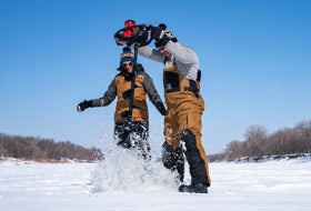 Action Photography: Men's Excursion Ice Pro Bib Pant performing IRL 8