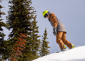 Action Photography: Women's Aerial Pant performing IRL 1