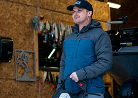 Action Photography: Men's Expedition Lite Jacket performing IRL 4