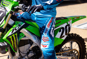 Action Photography: Revo MX Pant performing IRL 3