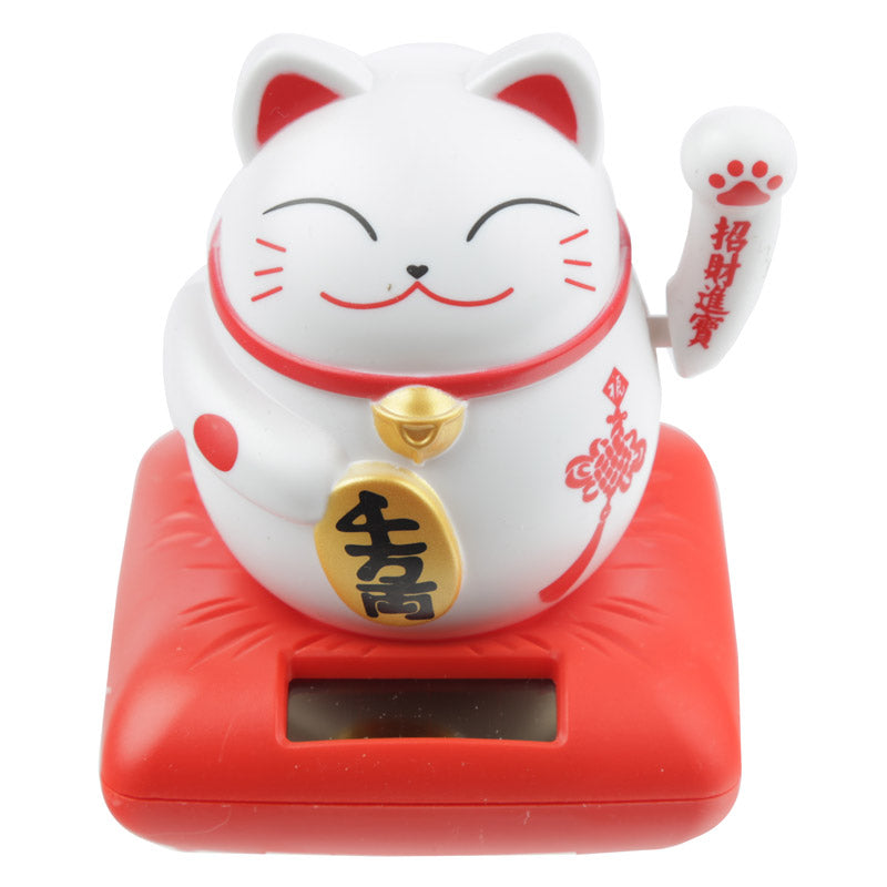 maneki neko solar powered